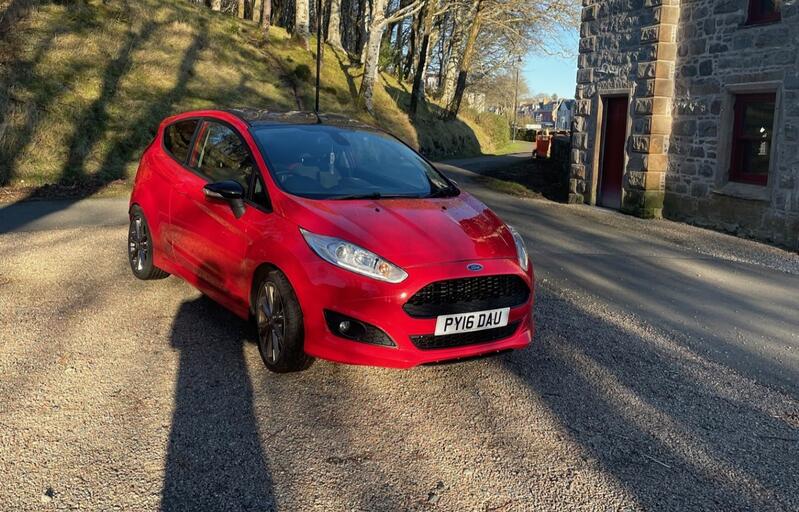 FORD FIESTA 1.0 T EcoBoost Zetec S