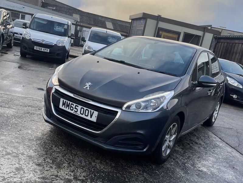 PEUGEOT 208 1.2 PureTech Active