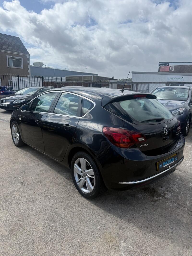 VAUXHALL ASTRA 1.7 CDTi ecoFLEX SRi
